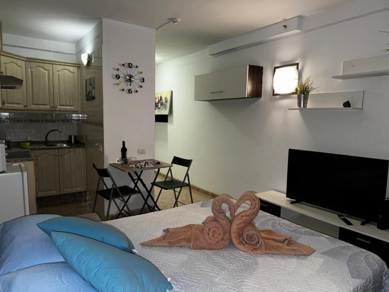 Paseo De Gracia - Lovely Studio By The Sea! Los Cristianos  Exterior photo